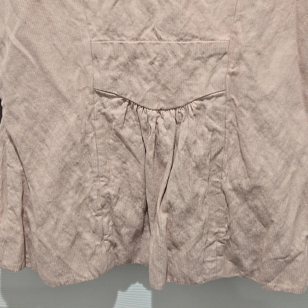 CAbi light peach three-quarters sleeve, front pockets, button down, blazer size6